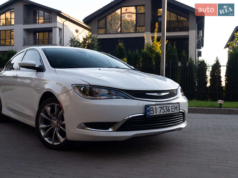 Седан Chrysler 200 2014 в Кременчуге