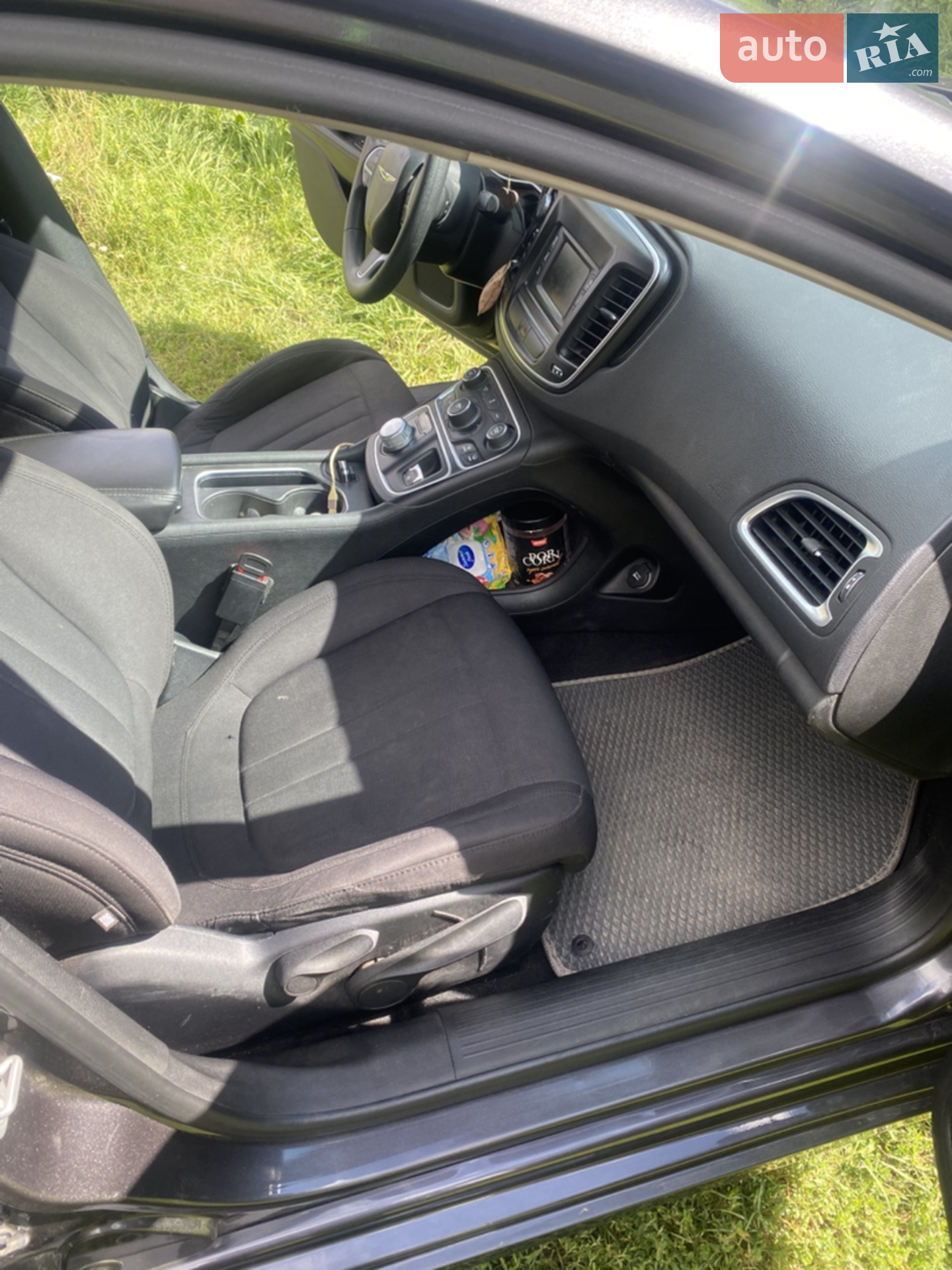 2014 Chrysler 200 - мініатюра 9