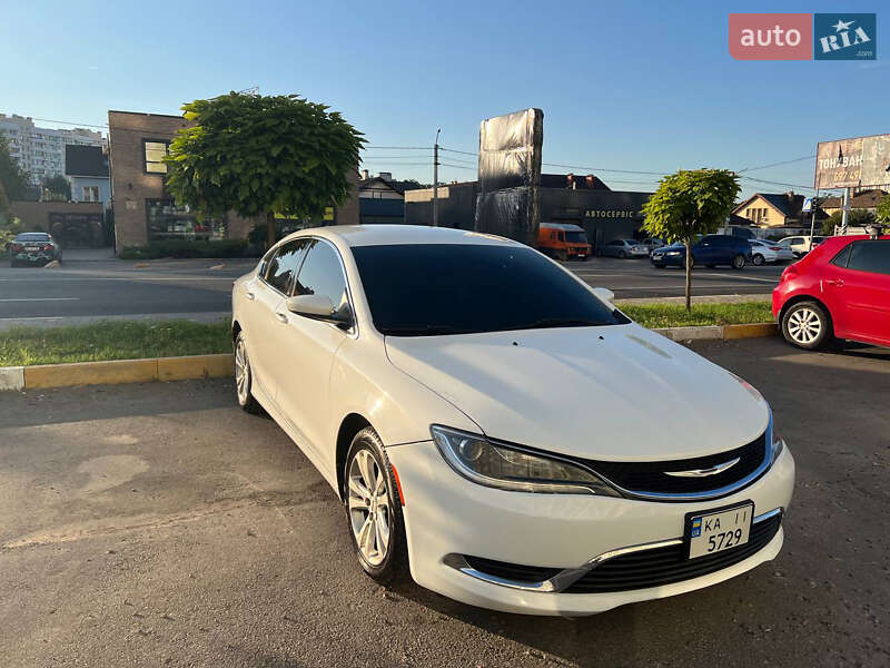 Седан Chrysler 200 2014 в Києві фото 5 Седан Chrysler 200 2014 в Києві