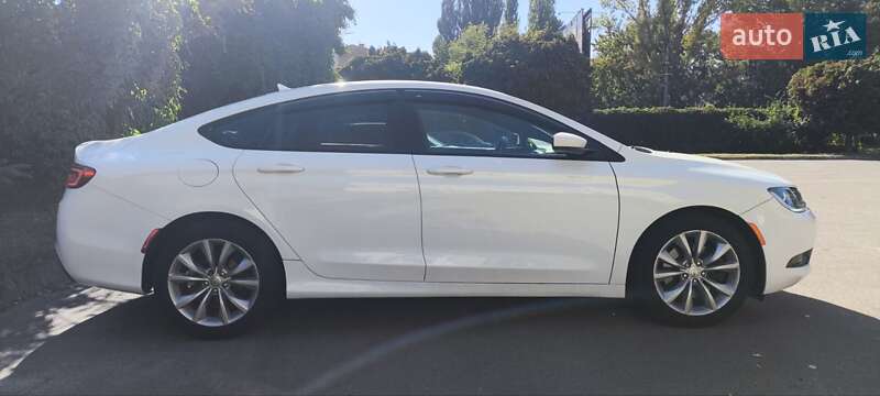 Седан Chrysler 200 2015 в Броварах фото 4 Седан Chrysler 200 2015 в Броварах