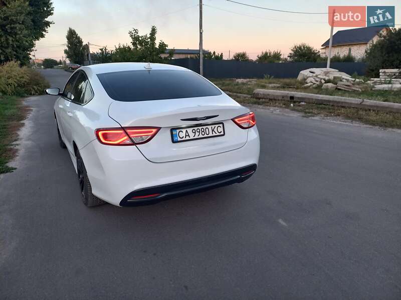 Седан Chrysler 200 2016 в Черкассах фото 17 Седан Chrysler 200 2016 в Черкассах