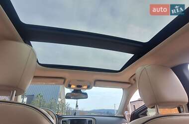 Седан Chrysler 200 2015 в 