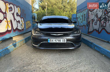 Chrysler 200 2015