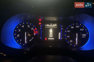 Седан Chrysler 200 2015 в 