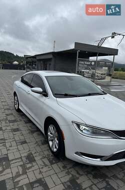 Chrysler 200 2015
