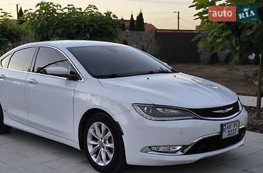 Седан Chrysler 200 2014 в 