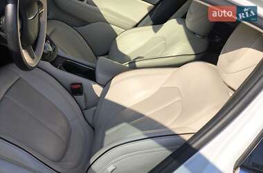 Седан Chrysler 200 2014 в 