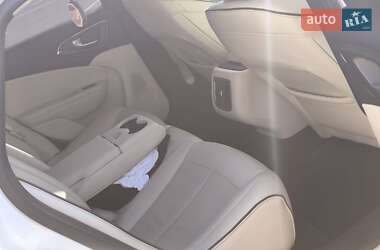 Седан Chrysler 200 2014 в 