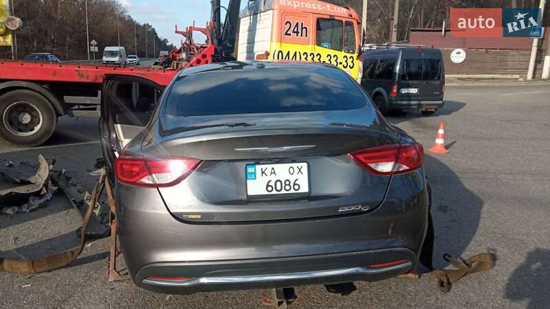 Chrysler 200 2014