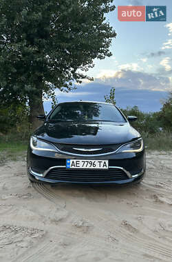 Chrysler 200 2015
