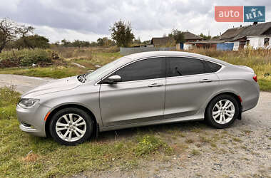 Седан Chrysler 200 2015 в 
