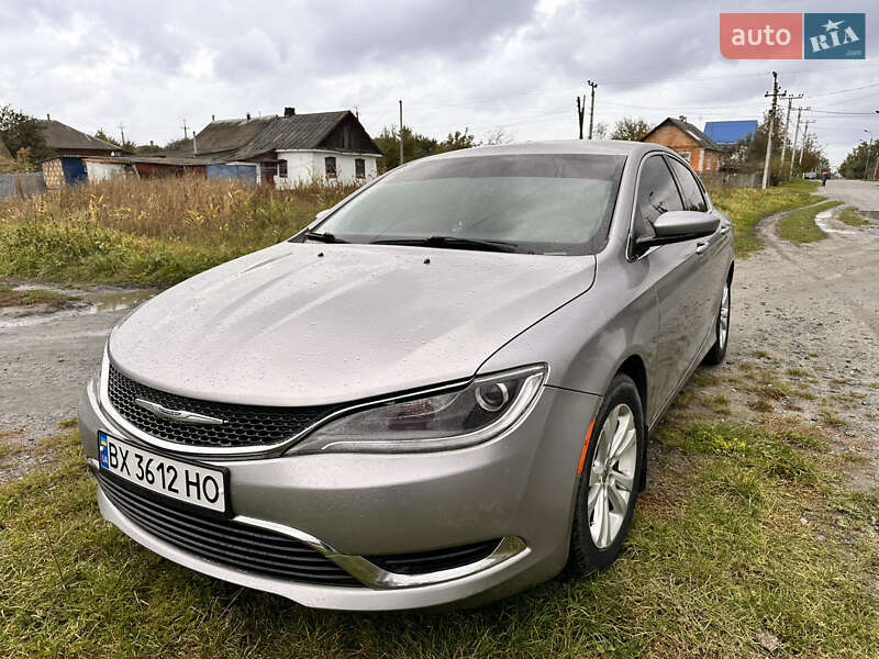 Седан Chrysler 200 2015 в Изяславе
