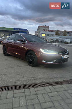 Седан Chrysler 200 2015 в 