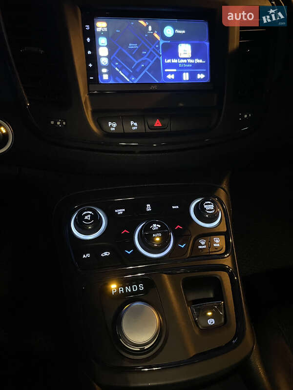 Седан Chrysler 200 2014 в Киеве фото 15 Седан Chrysler 200 2014 в Киеве