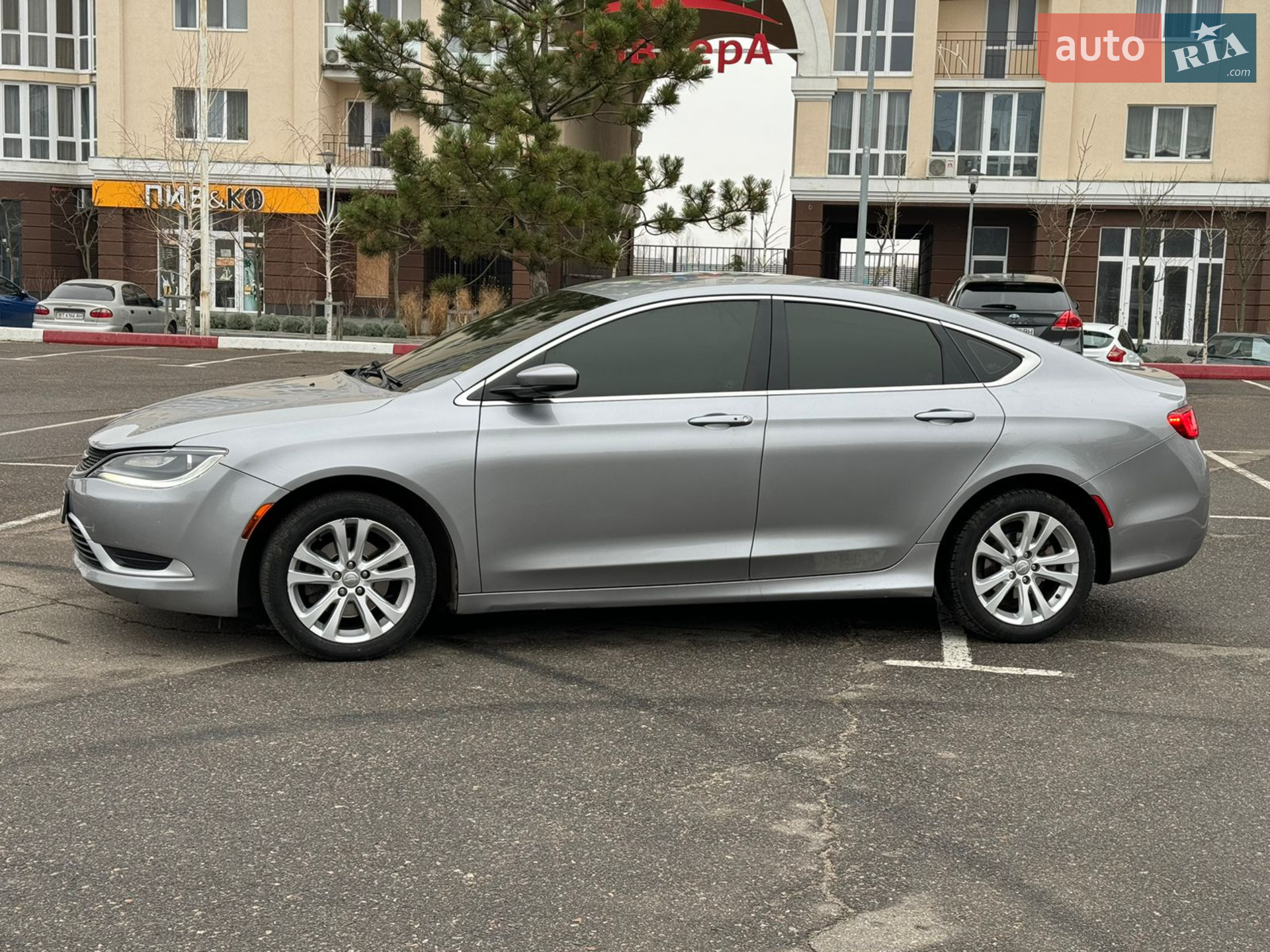2014 Chrysler 200 - мініатюра 3