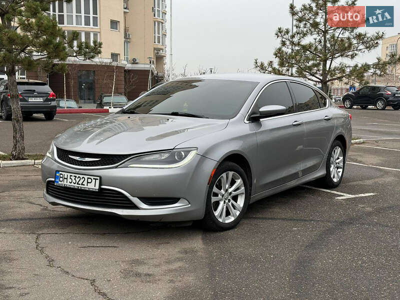 Седан Chrysler 200 2014 в Николаеве