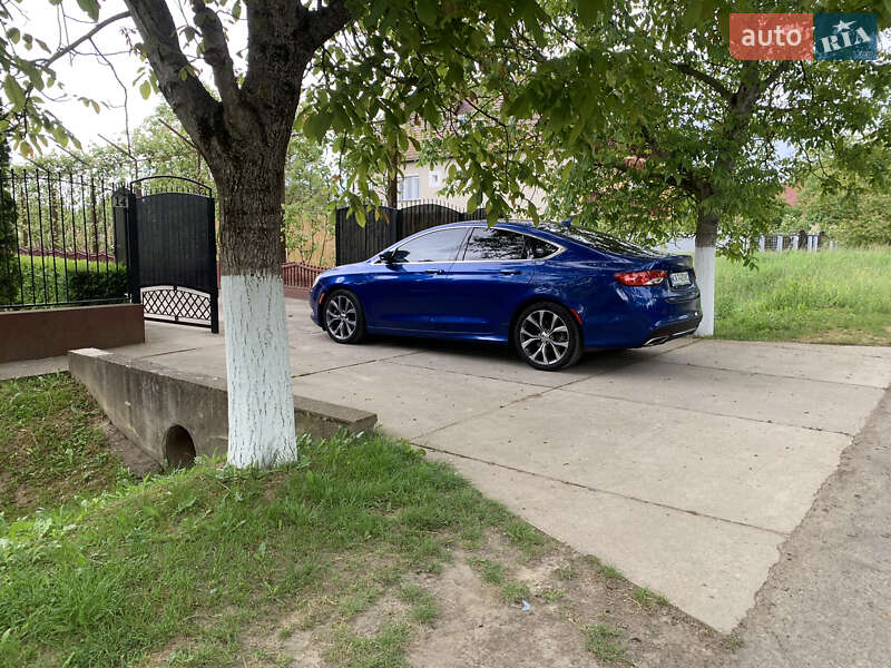Седан Chrysler 200 2015 в Киеве фото 23 Седан Chrysler 200 2015 в Киеве