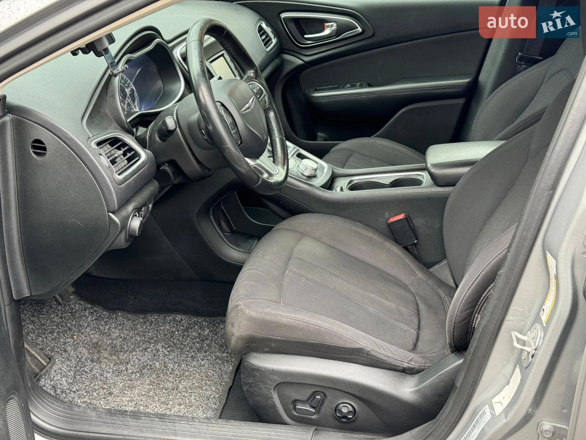 2014 Chrysler 200 - мініатюра 15