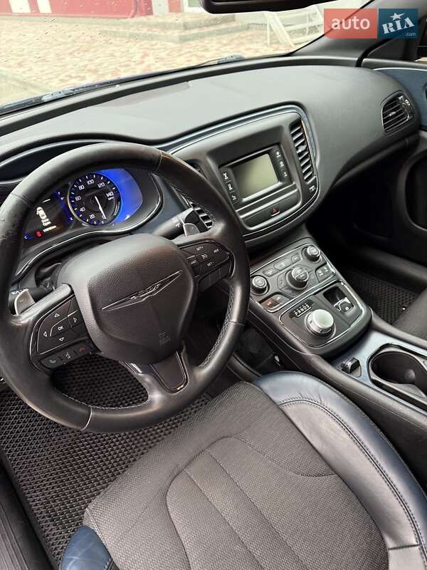 Седан Chrysler 200 2014 в Дніпрі фото 14 Седан Chrysler 200 2014 в Дніпрі
