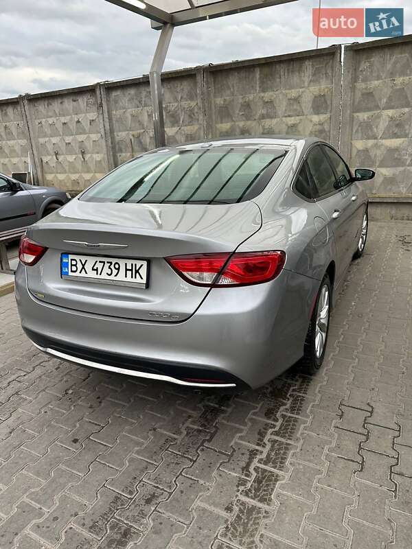 Седан Chrysler 200 2014 в Хмельницькому фото 5 Седан Chrysler 200 2014 в Хмельницькому