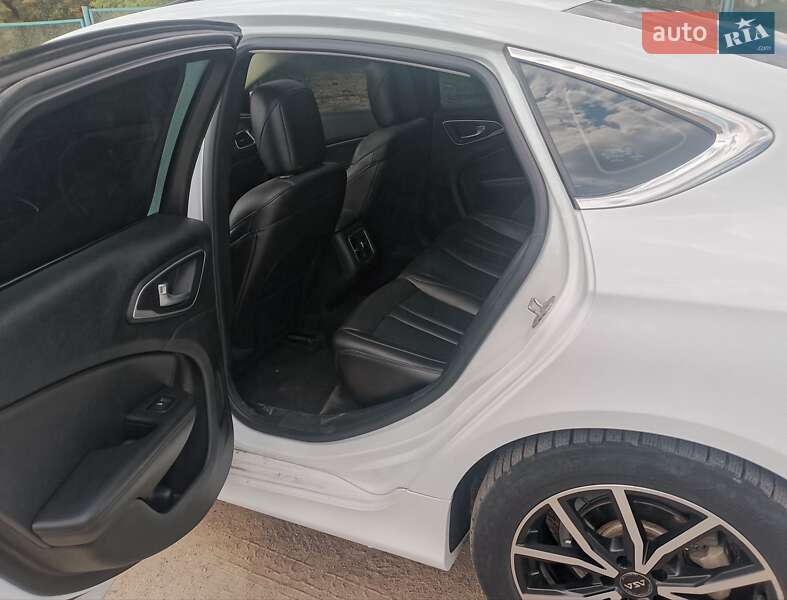 Седан Chrysler 200 2014 в Вознесенську фото 15 Седан Chrysler 200 2014 в Вознесенську