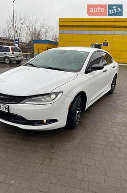 Седан Chrysler 200 2014 в Сарнах