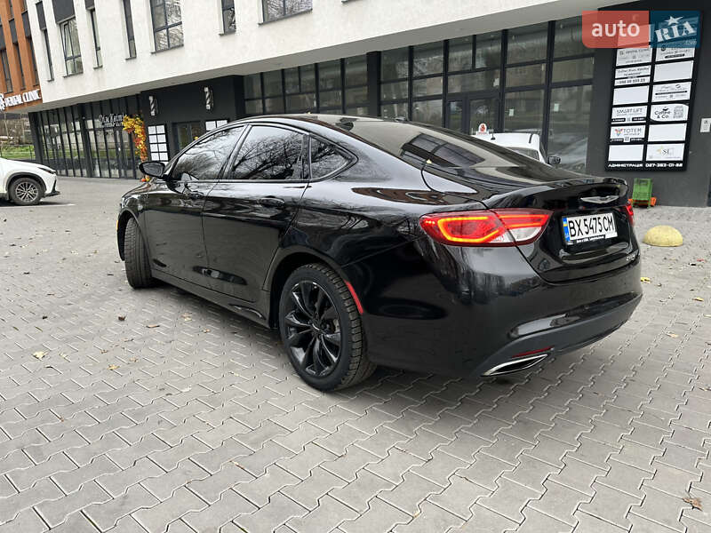 Седан Chrysler 200 2015 в Хмельницькому