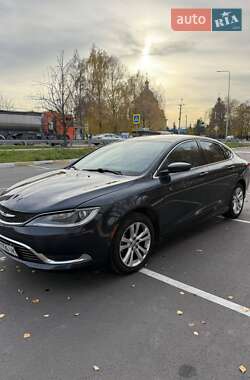 Седан Chrysler 200 2016 в Белогородке