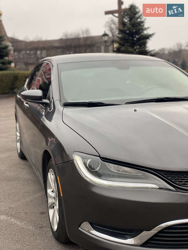 Седан Chrysler 200 2015 в Каменском фото 7 Седан Chrysler 200 2015 в Каменском