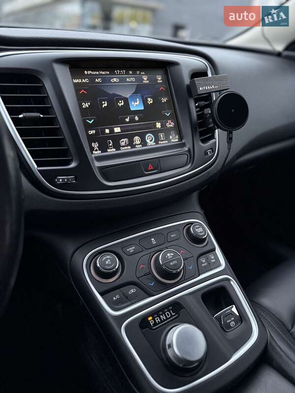 Седан Chrysler 200 2016 в Луцьку фото 13 Седан Chrysler 200 2016 в Луцьку