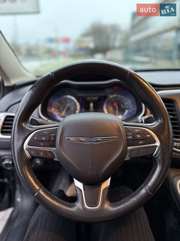 Седан Chrysler 200 2016 в Луцьку фото 10 Седан Chrysler 200 2016 в Луцьку