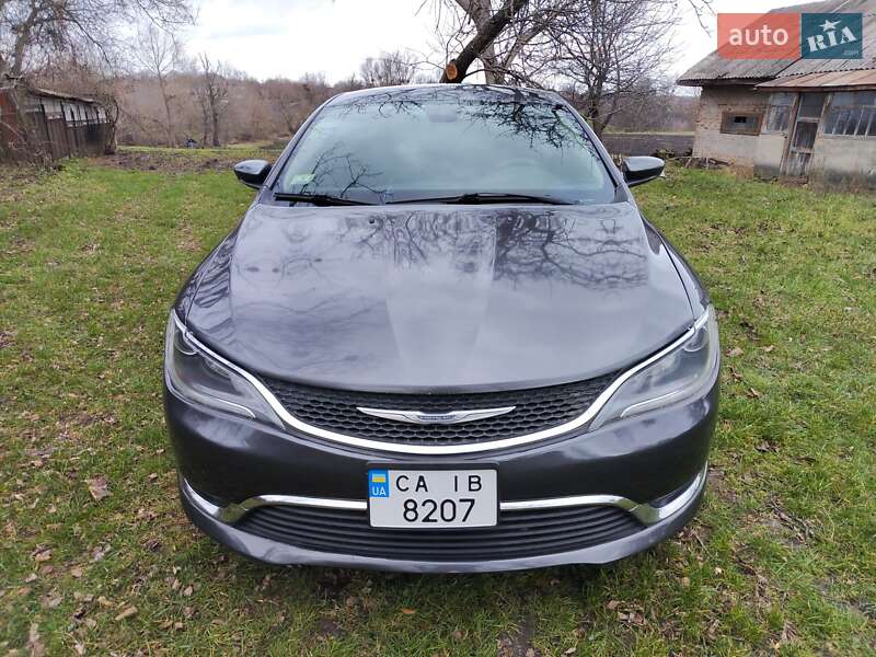 Chrysler 200 2016
