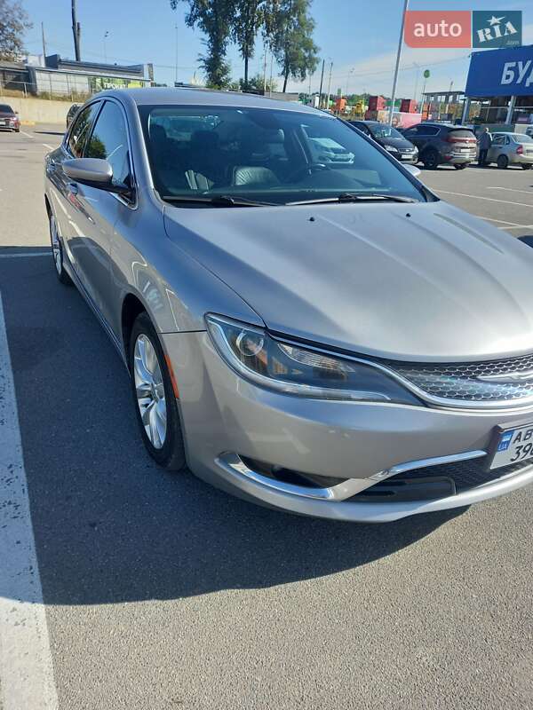 Седан Chrysler 200 2014 в Вінниці