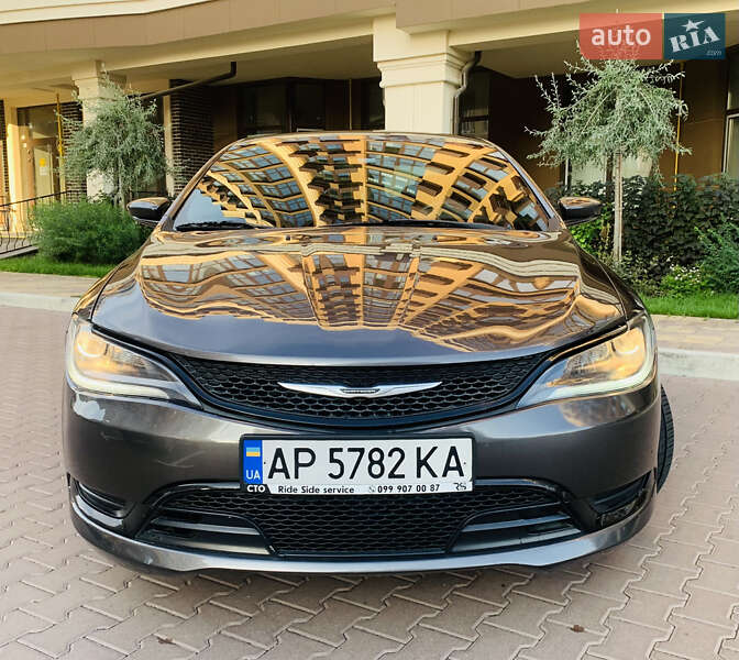 Седан Chrysler 200 2015 в Києві фото 17 Седан Chrysler 200 2015 в Києві