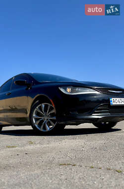 Седан Chrysler 200 2014 в Лубнах