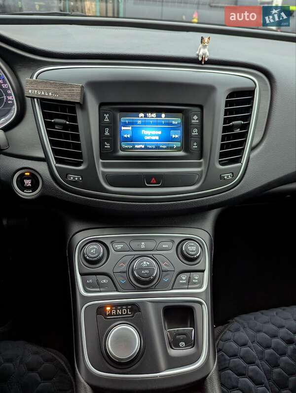 Седан Chrysler 200 2014 в Одессе