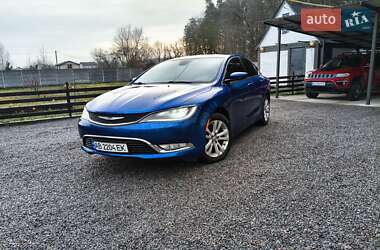 Седан Chrysler 200 2015 в Виннице