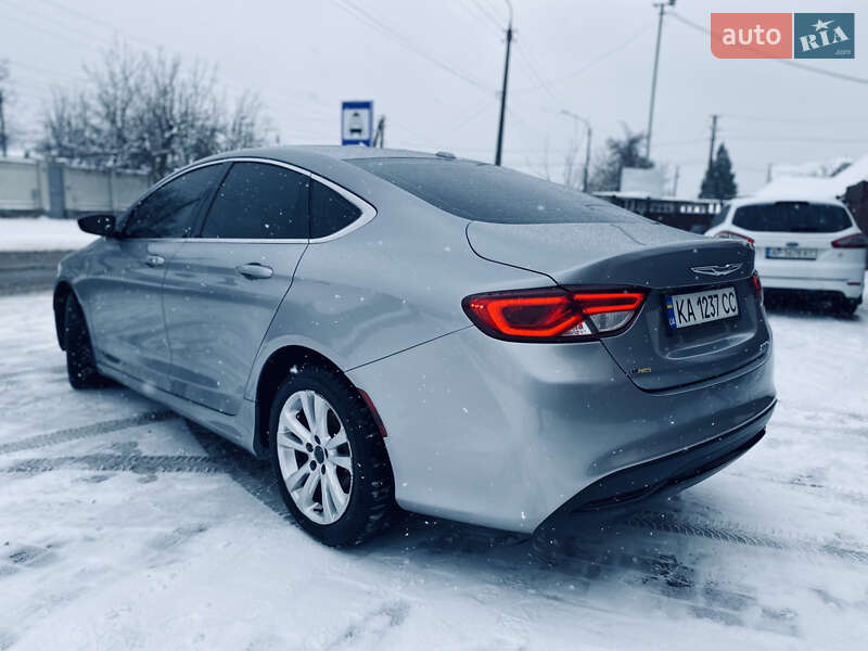Седан Chrysler 200 2015 в Запоріжжі фото 2 Седан Chrysler 200 2015 в Запоріжжі