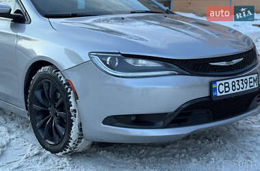 Седан Chrysler 200 2015 в Чернігові