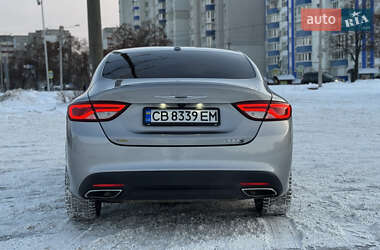 Седан Chrysler 200 2015 в Чернігові