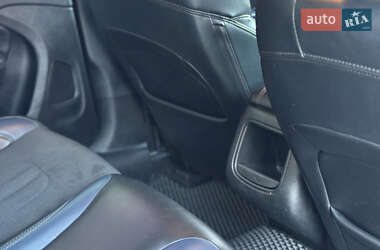 Седан Chrysler 200 2015 в Чернігові