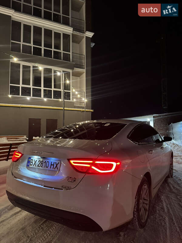Седан Chrysler 200 2015 в Хмельницком фото 16 Седан Chrysler 200 2015 в Хмельницком
