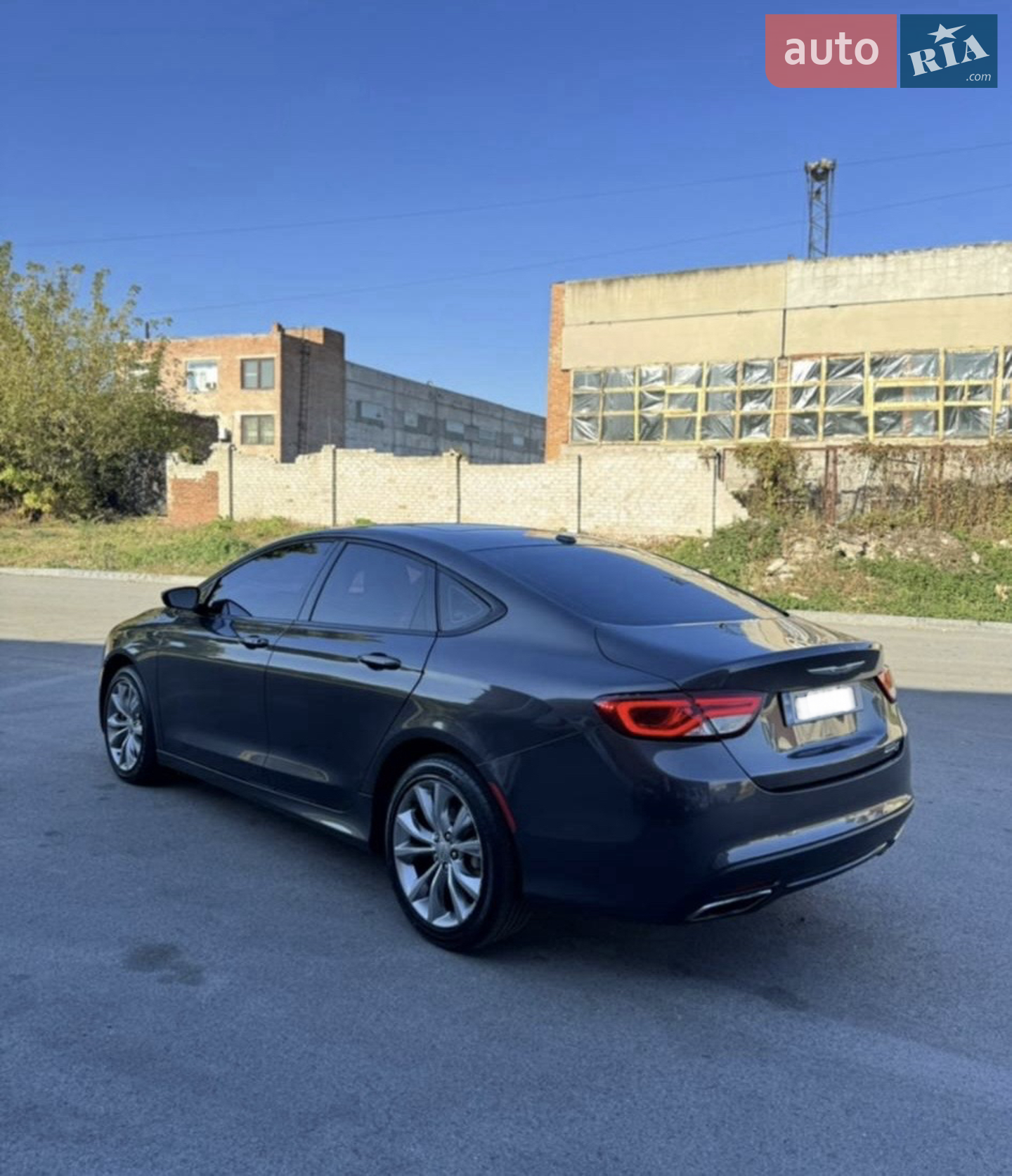 2015 Chrysler 200 - мініатюра 9