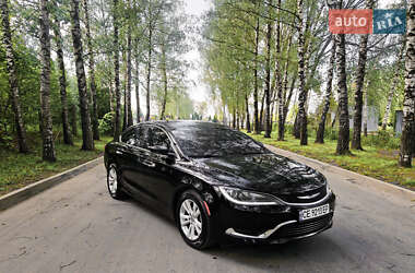 Седан Chrysler 200 2015 в Черновцах