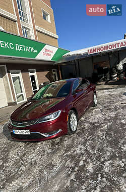 Седан Chrysler 200 2016 в Киеве