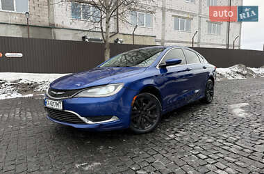 Седан Chrysler 200 2015 в Києві