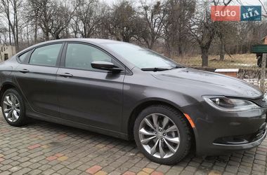 Седан Chrysler 200 2015 в Луцке