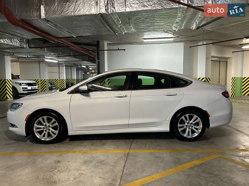 Седан Chrysler 200 2015 в Одессе