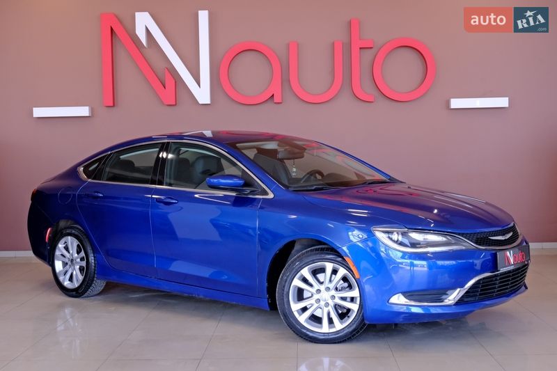 Седан Chrysler 200 2015 в Одесі
