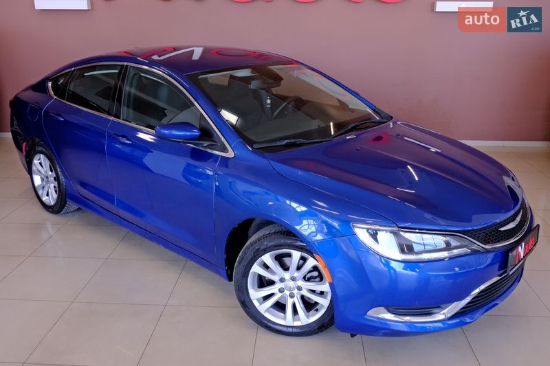 Седан Chrysler 200 2015 в Одесі